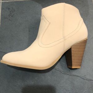 Bamboo brand Taupe western ankle boots